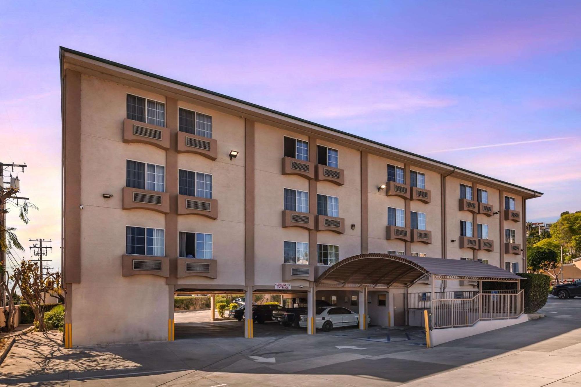 คอมฟอร์ต อินน์ มอนเตอเรย์ พาร์ค - ลอสแองเจลิส Monterey Park ภายนอก รูปภาพ